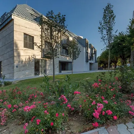 Veronikapartman - Brand New & Cozy - With Underground Garage Hévíz