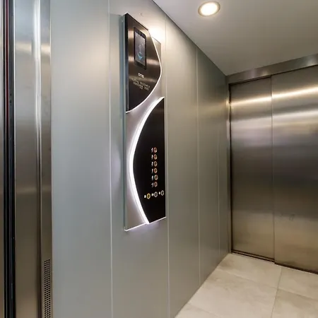 Veronikapartman - Brand New & Cozy - With Underground Garage