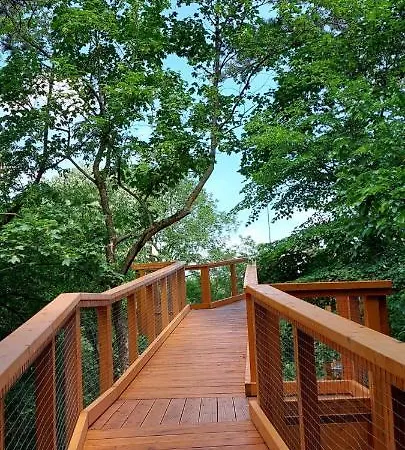 Veronikapartman - Brand New & Cozy - With Underground Garage *