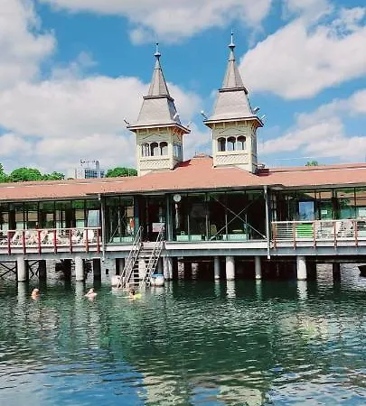 Veronikapartman - Brand New & Cozy - With Underground Garage * Hévíz