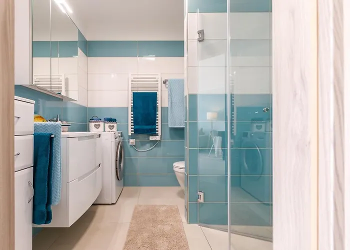 Veronikapartman - Brand New & Cozy - With Underground Garage Apartament Héviz