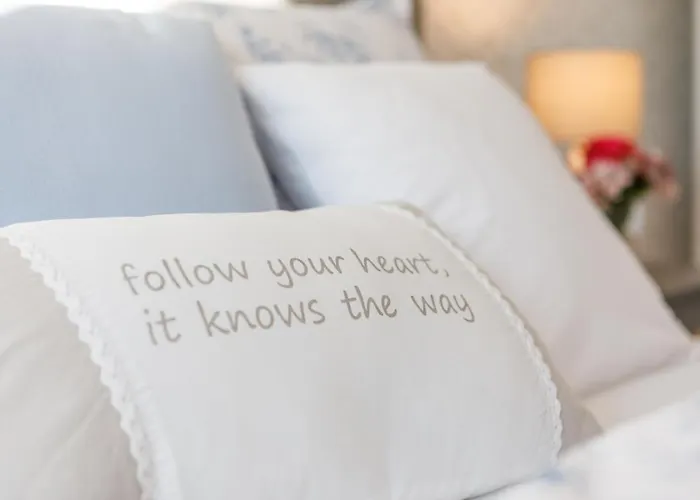 Apartament Veronikapartman - Brand New & Cozy - With Underground Garage