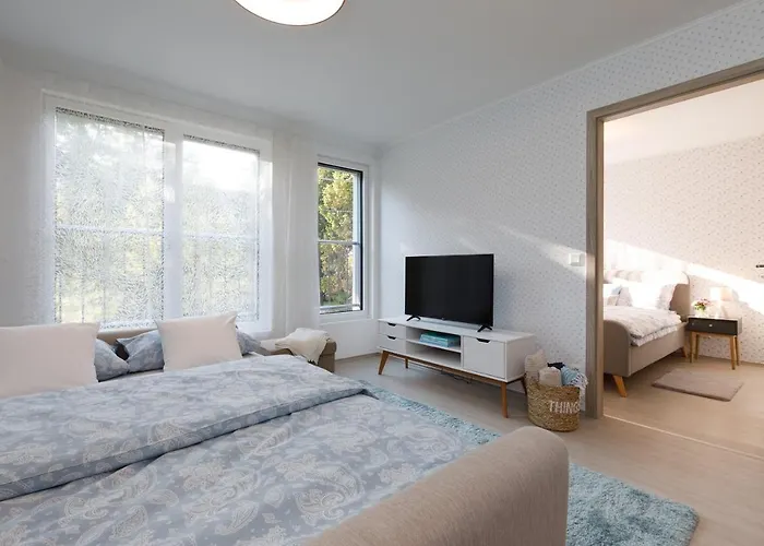 Veronikapartman - Brand New & Cozy - With Underground Garage Apartament Héviz